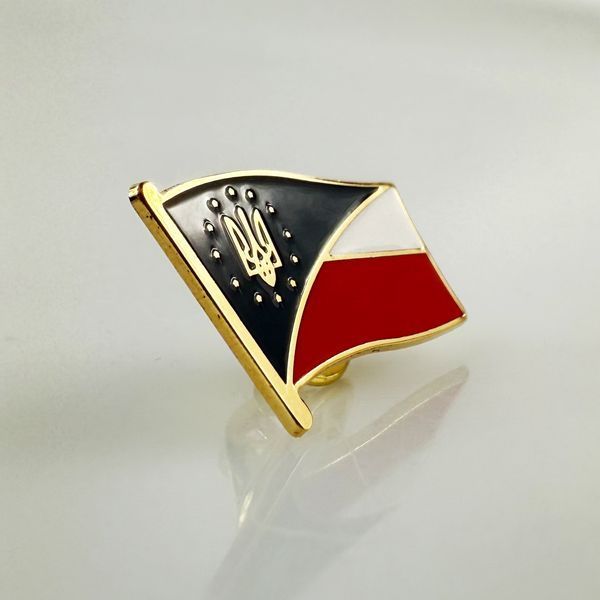 ZNACZEK Flaga Polski UE z tr&oacute;jzębem UA 7032 photo